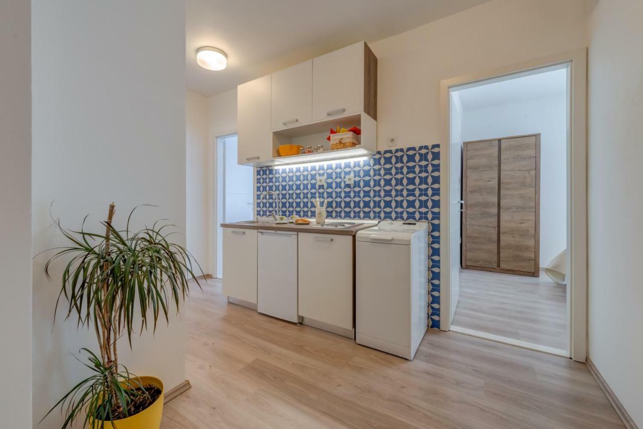 Chris'S Condo Спліт Екстер'єр фото